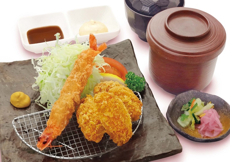 有頭海老と牡蠣のミックスフライ膳